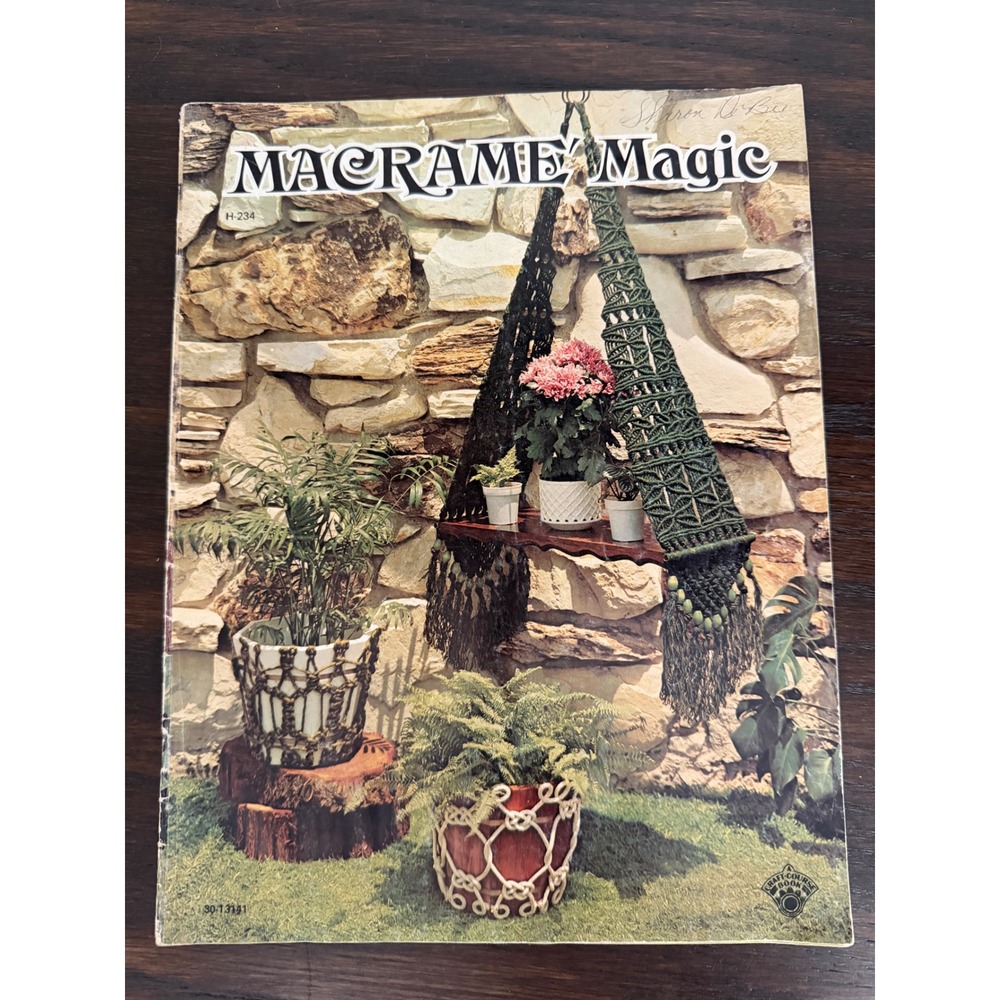 Vintage Macrame Magic & Hang-Ups Instructional Pattern Books Lot of 2 1970s
